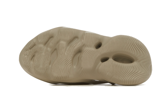100% Oryginalne Yeezy Foam RNNR Stone Salt - widok z tyłu - 1300.00 PLN
