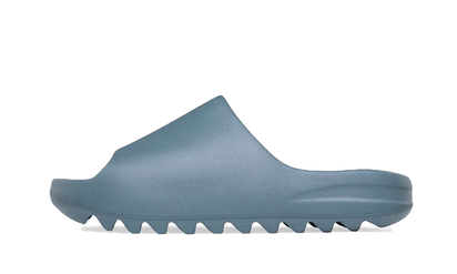 Adidas Yeezy Slide Slate Marine biały-brązowy - widok główny z boku | Saturaise.com