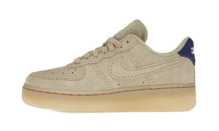 Nike Air Force 1 Low '07 LX Grain Deep Royal Blue czarno-niebieski - widok główny z boku | Saturaise.com
