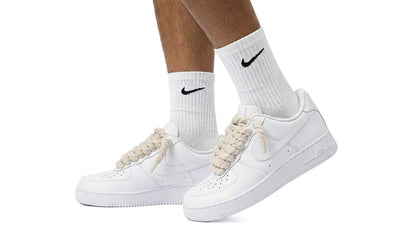 Air Force 1 Low '07 Triple White - zdjęcie 3