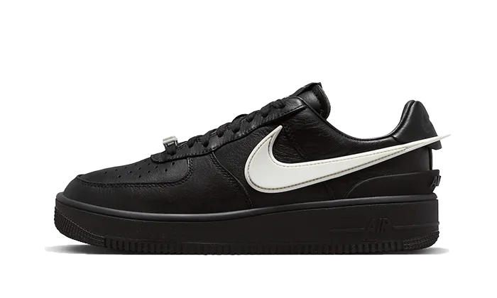 Nike Nike Air Force 1 Low Ambush Black czarny-czerwony - widok główny z boku | Saturaise.com