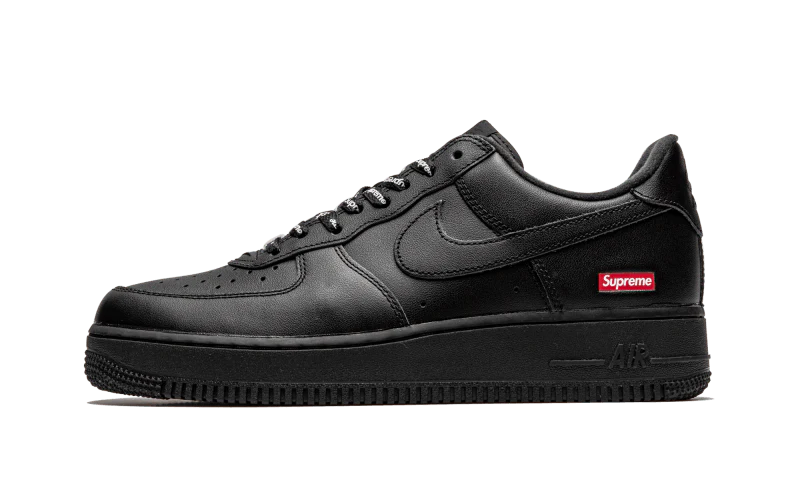 Nike Air Force 1 Low Black Supreme czarny - widok główny z boku | Saturaise.com