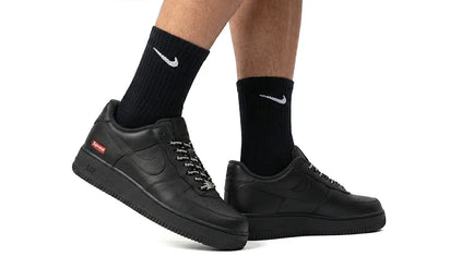 Air Force 1 Low Black Supreme - zdjęcie 6