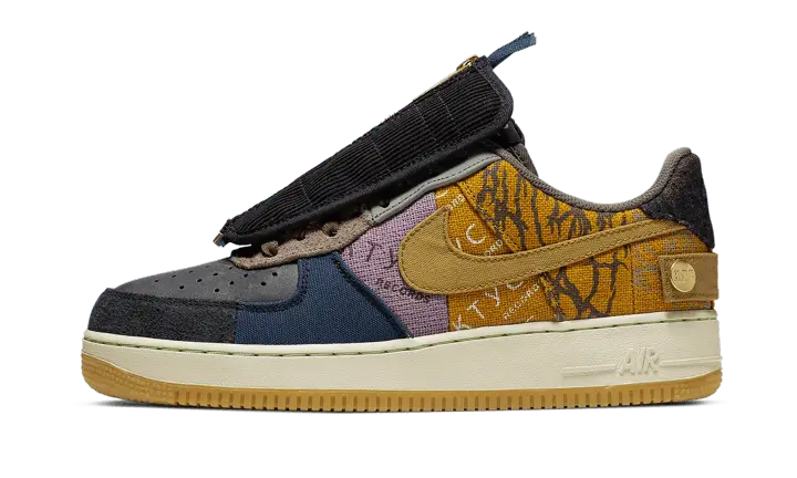 Nike Air Force 1 Low Fossil Travis Scott - widok główny z boku - Streetwear