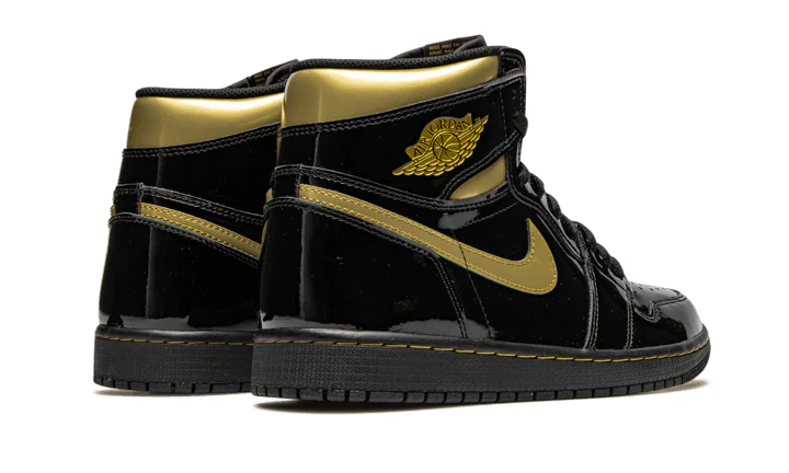 Buty Air Jordan Air Jordan 1 High Black Metallic Gold - widok z przodu - Rozmiary EU