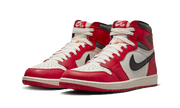 Kup oryginalne Air Jordan 1 High Chicago Lost And Found (Reimagined) DZ5485-612 - widok z drugiego boku - Sneakersy
