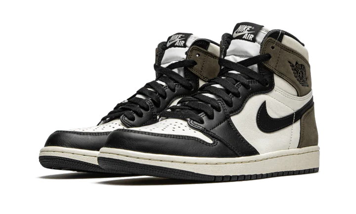 Kup oryginalne Air Jordan 1 High Dark Mocha 555088-105 - widok z drugiego boku - Sneakersy
