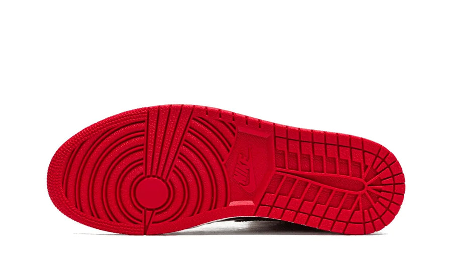 Air Jordan 1 High OG Patent Bred - zdjęcie 5