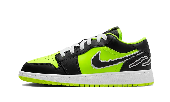 Air Jordan Air Jordan 1 Low Black Cat żółto-czarny - widok główny z boku | Saturaise.com