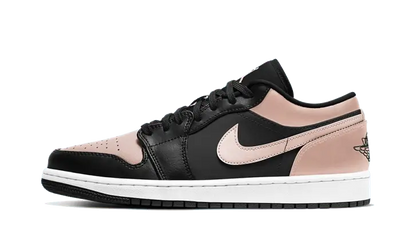 Air Jordan Air Jordan 1 Low Crimson Tint czarny-biały - widok główny z boku | Saturaise.com