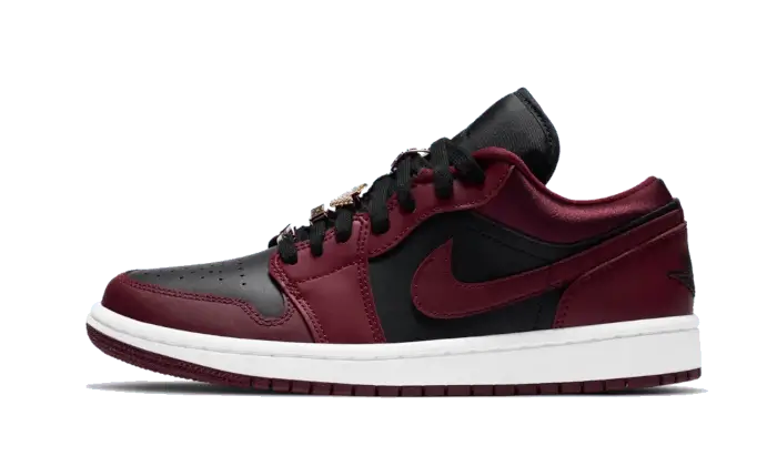 Air Jordan Air Jordan 1 Low Dark Beetroot Black czarny-biały - widok główny z boku | Saturaise.com