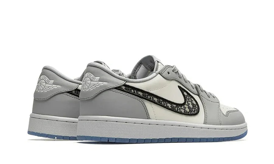 Air Jordan 1 Low Dior - zdjęcie 3