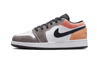 Air Jordan Air Jordan 1 Low Flight Club czarny-biały - widok główny z boku | Saturaise.com