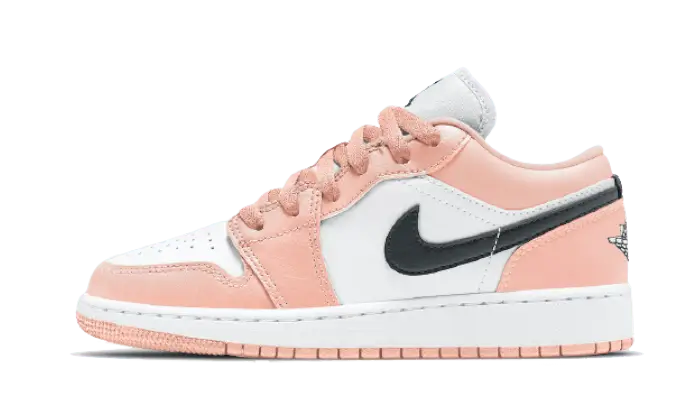 Air Jordan Air Jordan 1 Low Light Arctic Rose czarny-biały - widok główny z boku | Saturaise.com