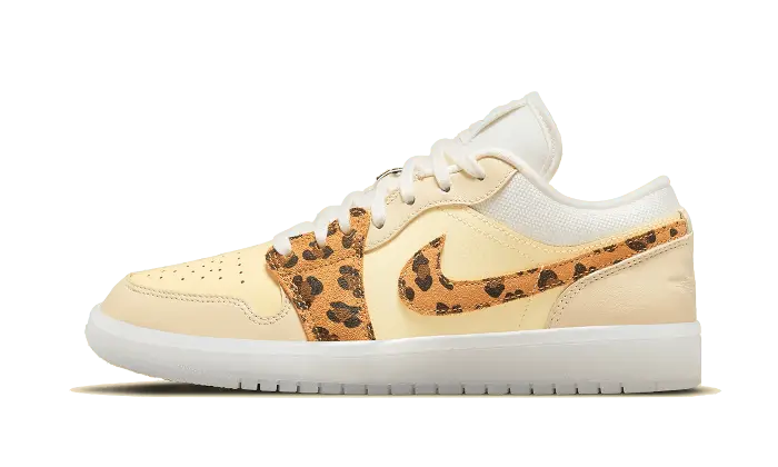 Air Jordan Air Jordan 1 Low SNKRS Day biały-żółty - widok główny z boku | Saturaise.com