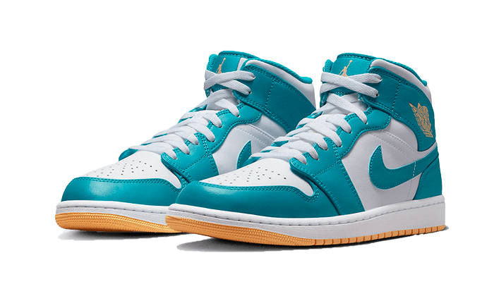 Buty Air Jordan Air Jordan 1 Mid Aquatone - widok z przodu - Rozmiary EU