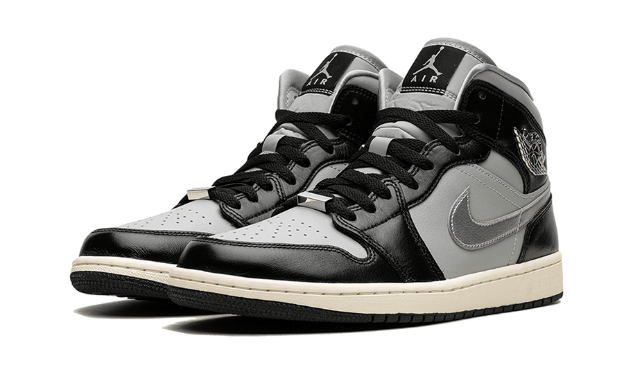 Kup oryginalne Air Jordan 1 Mid Black Chrome FB9892-002 - widok z drugiego boku - Sneakersy