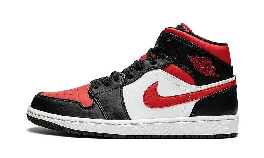 Air Jordan 1 Mid Black Fire Red
