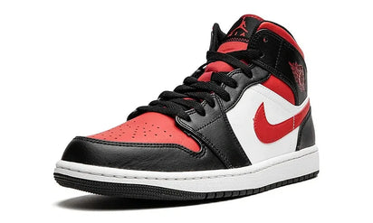 Air Jordan 1 Mid Black Fire Red - zdjęcie 2