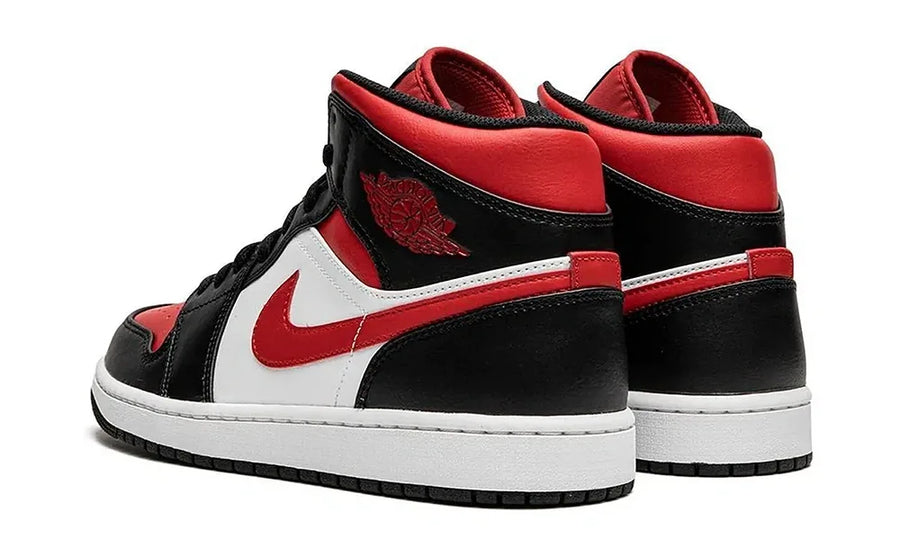 Air Jordan 1 Mid Black Fire Red - zdjęcie 3