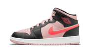 Air Jordan Air Jordan 1 Mid Black Pink Crimson czarno-czerwony - widok główny z boku | Saturaise.com