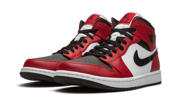 Air Jordan 1 Mid Chicago Black Toe - Kup oryginalne Air Jordan 1 Mid Chicago Black Toe 554724-069 - widok z drugiego boku - Sneakersy