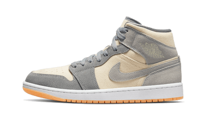 Air Jordan Air Jordan 1 Mid Coconut Milk Particle Grey biały-czerwony - widok główny z boku | Saturaise.com