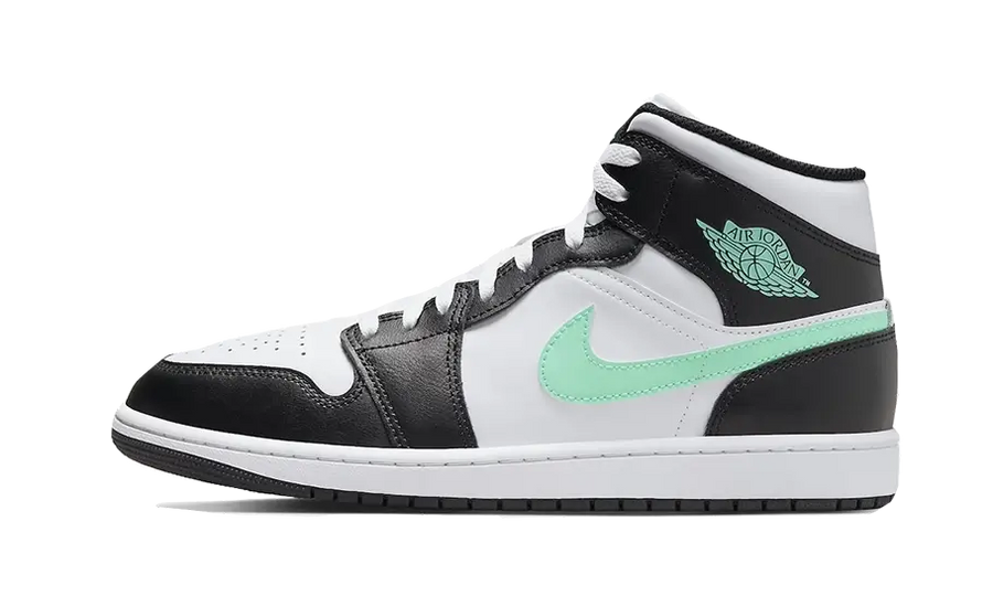 Air Jordan Air Jordan 1 Mid Green Glow czarny-biały - widok główny z boku | Saturaise.com