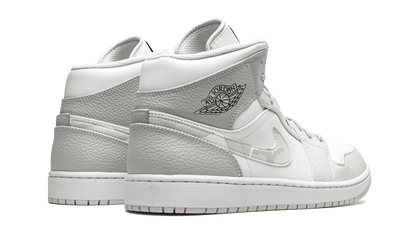 Buty Air Jordan Air Jordan 1 Mid Grey Camo - widok z przodu - Rozmiary EU