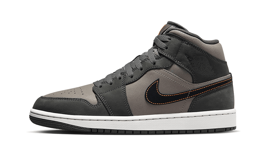Air Jordan Air Jordan 1 Mid SE Night Stadium czarny-czerwony - widok główny z boku | Saturaise.com