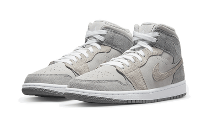 Kup oryginalne Air Jordan 1 Mid SE Particle Grey DO7139-002 - widok z drugiego boku - Sneakersy