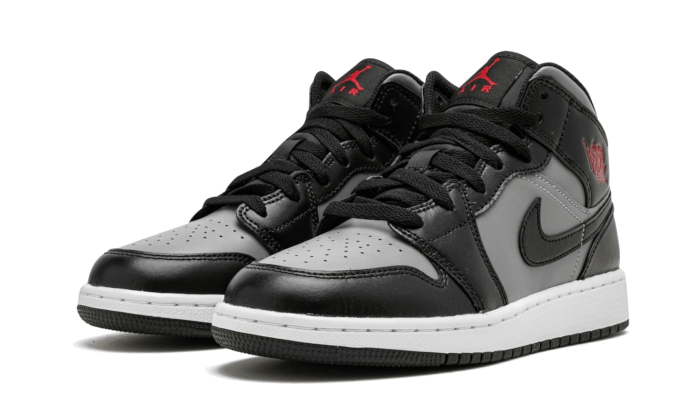 Kup oryginalne Air Jordan 1 Mid Shadow Red 554724-096 - widok z drugiego boku - Sneakersy