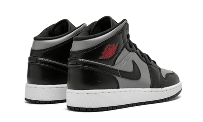 Buty Air Jordan Air Jordan 1 Mid Shadow Red - widok z przodu - Rozmiary EU