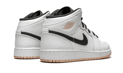 Buty Air Jordan Air Jordan 1 Mid White Arctic Orange - widok z przodu - Rozmiary EU