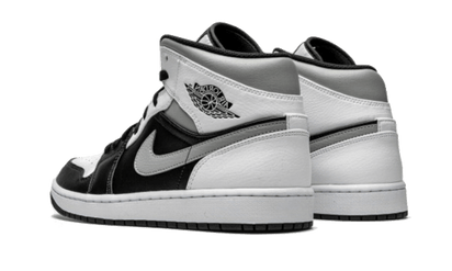 Buty Air Jordan Air Jordan 1 Mid White Shadow - widok z przodu - Rozmiary EU
