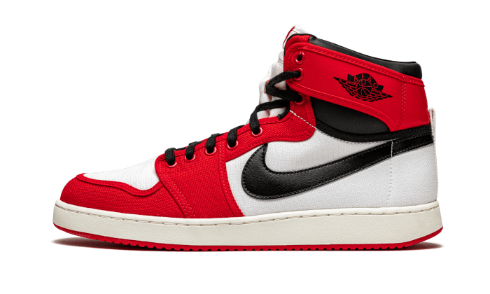 Air Jordan Air Jordan 1 Retro AJKO Chicago (2021) biało-czerwony - widok główny z boku | Saturaise.com