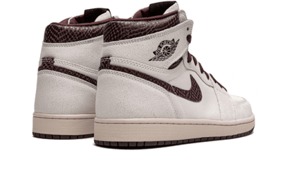 Buty Air Jordan Air Jordan 1 Retro High OG A Ma Maniére - widok z przodu - Rozmiary EU