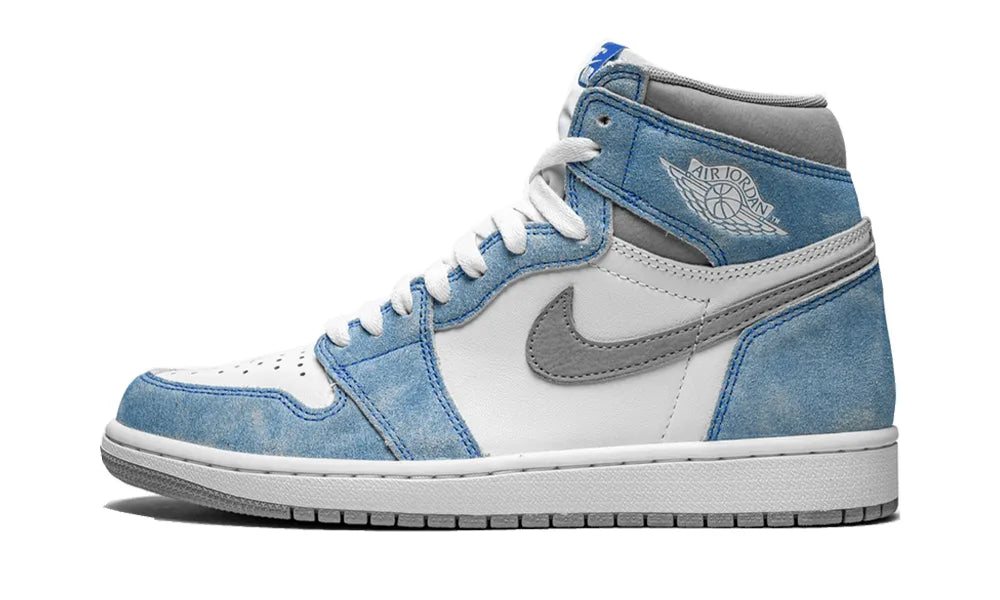 Air Jordan 1 Retro High OG Hyper Royal