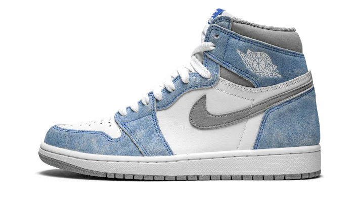 Air Jordan Air Jordan 1 Retro High OG Hyper Royal czarno-niebieski - widok główny z boku | Saturaise.com