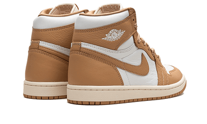 Buty Air Jordan Air Jordan 1 Retro High OG Praline - widok z przodu - Rozmiary EU