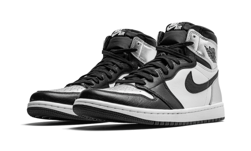 Kup oryginalne Air Jordan 1 Retro High Silver Toe CD0461-001 - widok z drugiego boku - Sneakersy