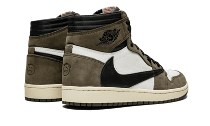 Buty Air Jordan Air Jordan 1 Retro High Travis Scott "Cactus Jack" - widok z przodu - Rozmiary EU