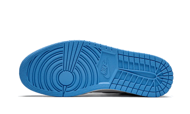 100% Oryginalne Air Jordan 1 Retro High University Blue - widok z tyłu - 1395.00 PLN