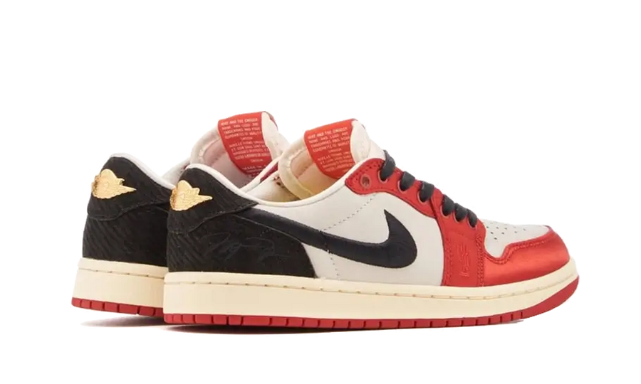Buty Air Jordan Air Jordan 1 Retro Low OG Trophy Room - widok z przodu - Rozmiary EU