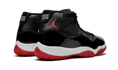 Buty Air Jordan Air Jordan 11 Retro Bred - widok z przodu - Rozmiary EU