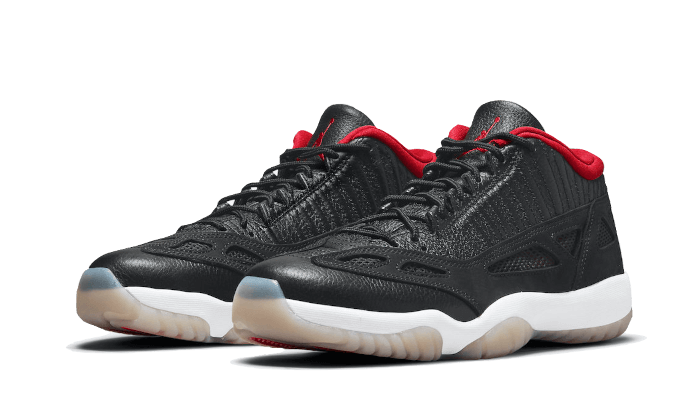 Kup oryginalne Air Jordan 11 Retro Low IE Bred (2021) - widok z drugiego boku - Sneakersy