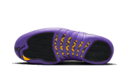 Buty Air Jordan Air Jordan 12 Field Purple - widok z przodu - Rozmiary EU
