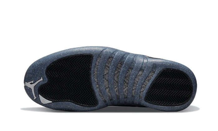 Buty Air Jordan Air Jordan 12 Retro Utility - widok z przodu - Rozmiary EU