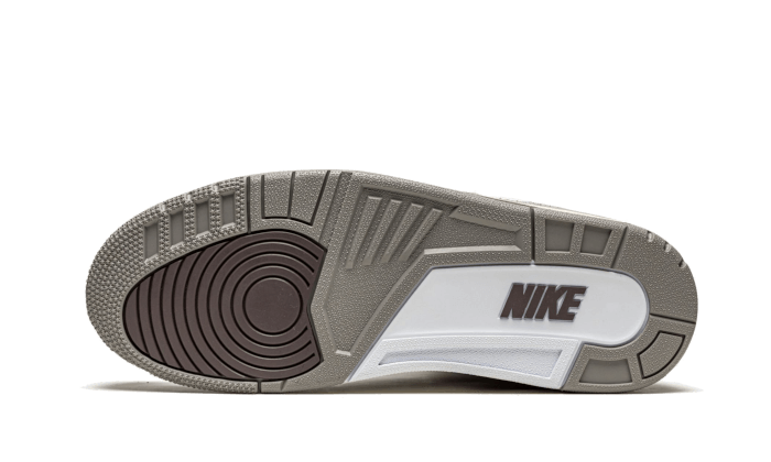 100% Oryginalne Air Jordan 3 Retro A Ma Maniére - widok z tyłu - 1725.00 PLN
