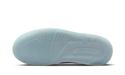 Air Jordan 3 Retro Champagne and Oysters (W) - zdjęcie 4